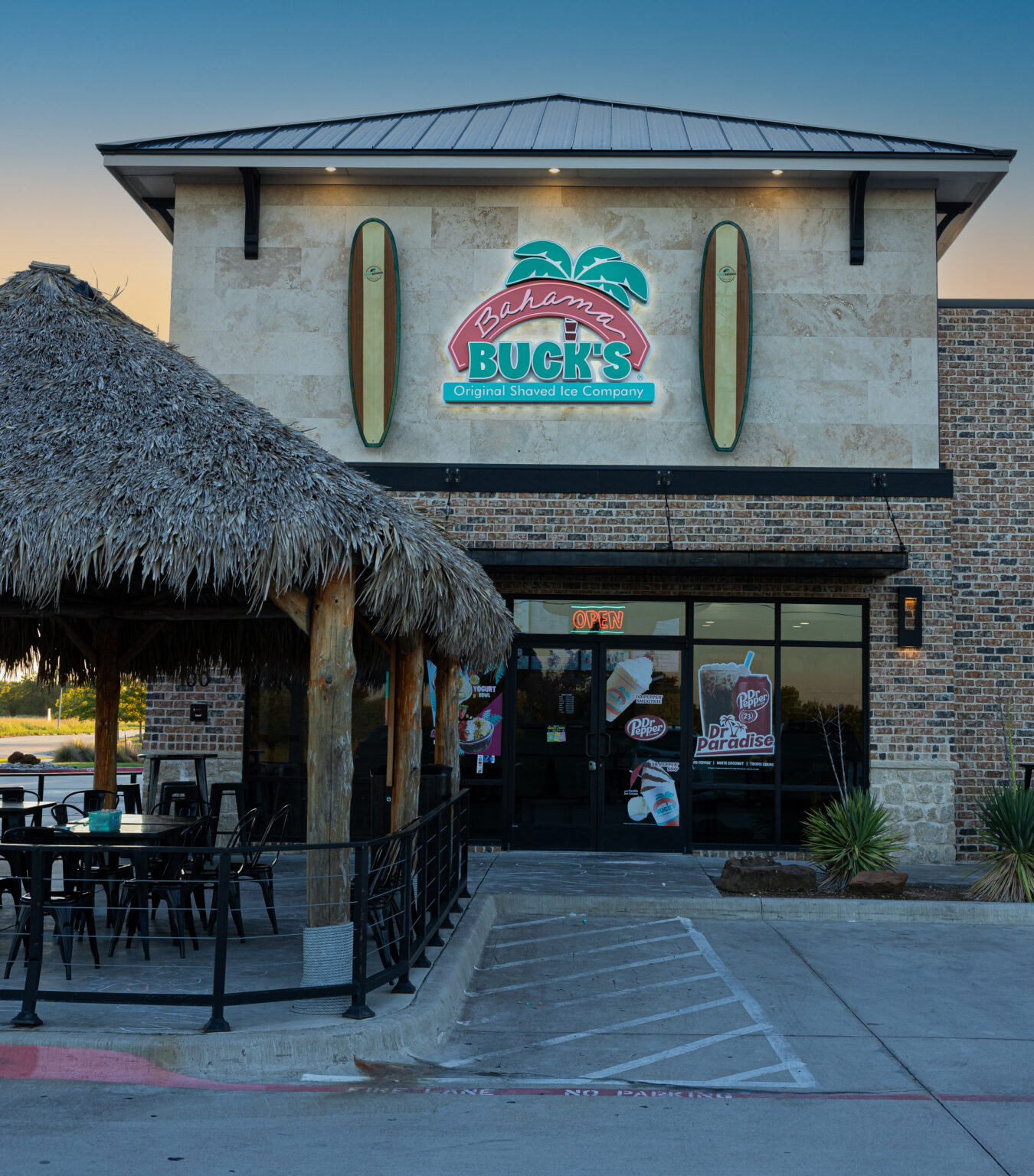 Digital transformation visualization with data flows